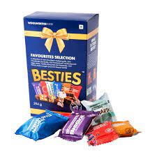WOOLWORTHS FAVOURITES SELECTION  BESTIES 294G